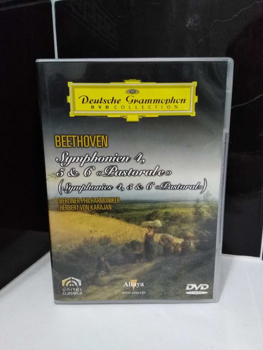 DVD com três sinfonias de Ludwig Van Beethoven  4, 5 e 6 .