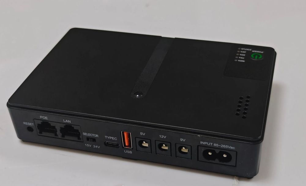 Источник бесперебойного питания AC220-265V 18W UPS DC1018L.