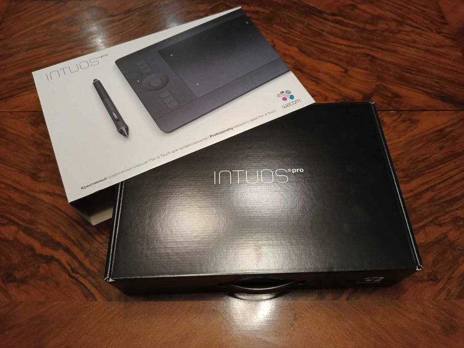 Tablet graficzny Wacom Intuos Pro S PTH-451