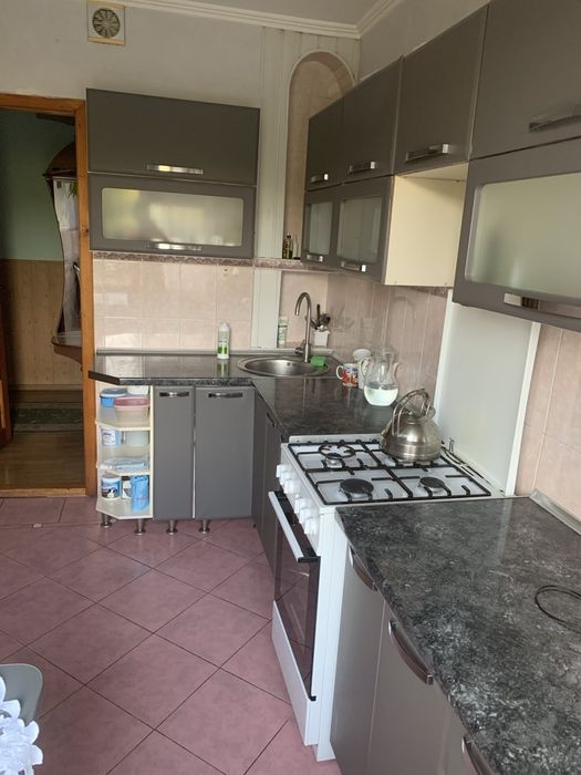 Продається 3 кімнатна квартира