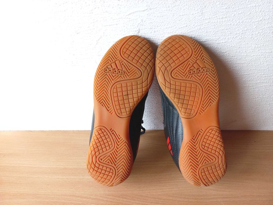 Футзалки бутси кросівки Adidas 33 р. устілка 20,6 р.