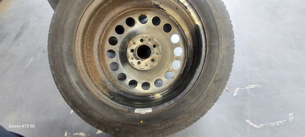 Докатка або запаска на Мерседес