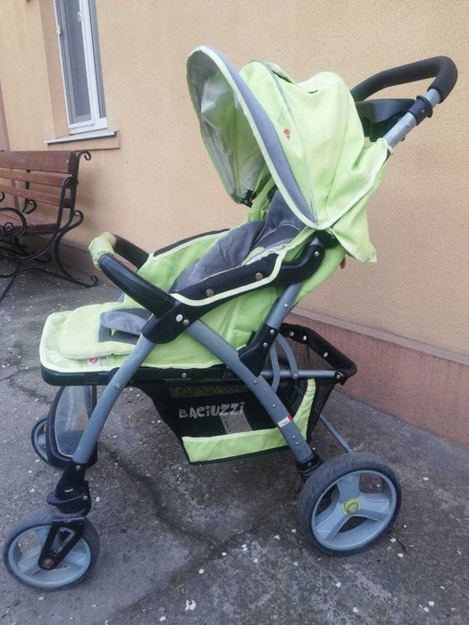 Коляска детская в отличном состоянии