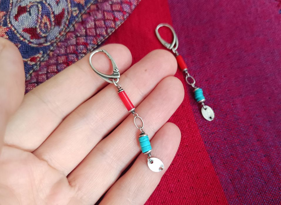 Kolczyki długie, turkus i koral, srebro oksydowane