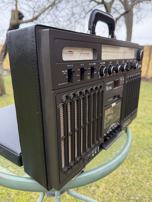 Продам магнитолу CROWN RX-980