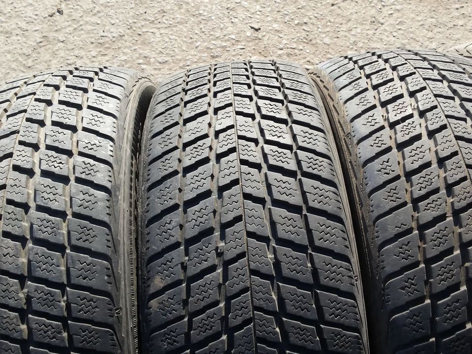 18” - NEXEN - 235/60 r18 cali -  TERENOWE - A/T , M/T - Zimowe Opony WINGUARD SUV 4x4 Extra Load Wzmacniane - stan BDB - GWARANCJA ! + Możliwy MONTAŻ !!