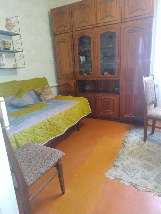 Продам пол дома 25м2. Жилое состояние. г. Мерефа. ТОРГ   SM