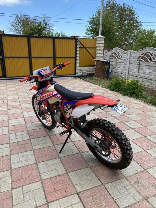 Продам мотоцикл bse s2