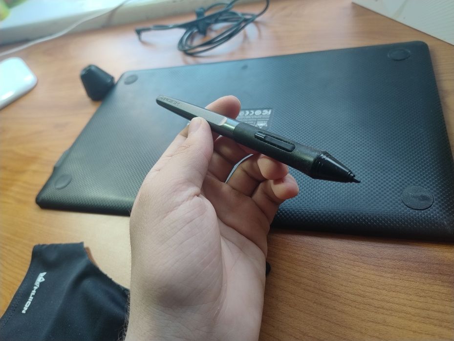 huion HS610 майже не користувались