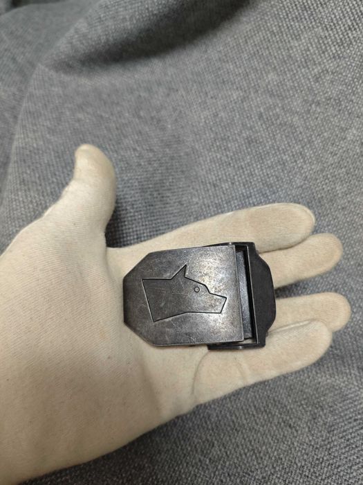 Пряжка для ременя мисливська собака пес сіра металева чоловіча ременна