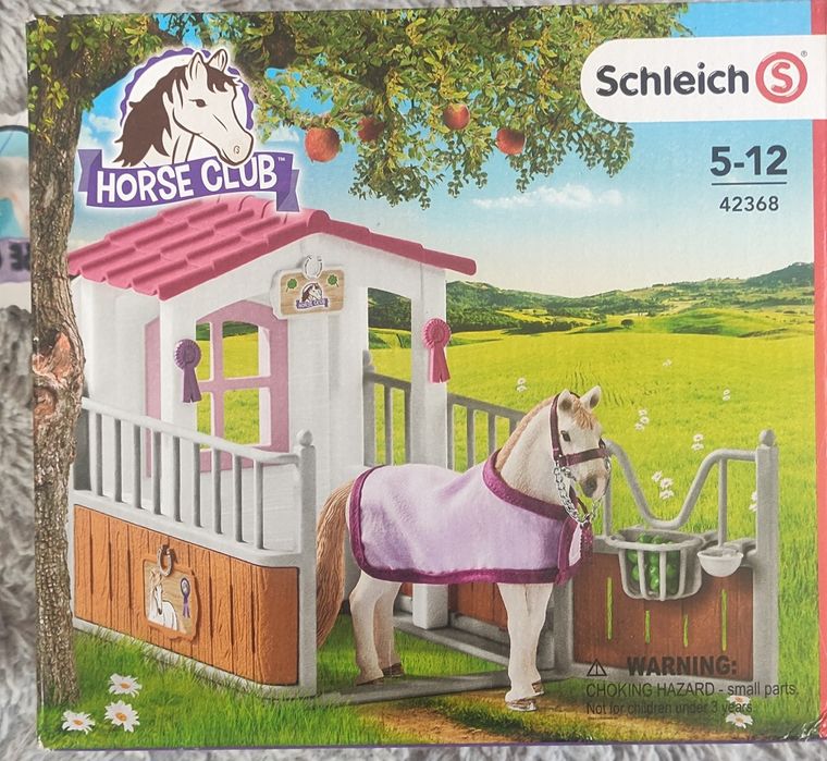 Boks dla koni z klaczą Schleich