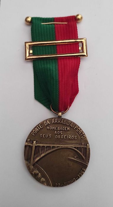 Medalha/condecoração - ponte da Arrábida/Joaquim Correia
