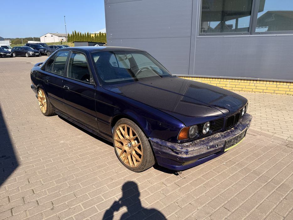 BMW E34 Swap M54B25 / Alcantara  / Alus 18