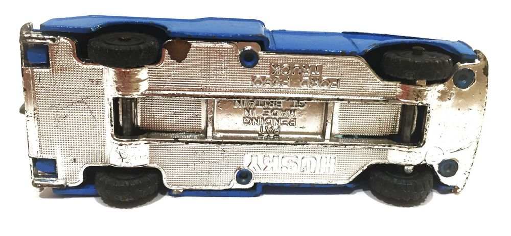 Husky - made in England - Guy Warrior Truck - 1/64 - 1960's