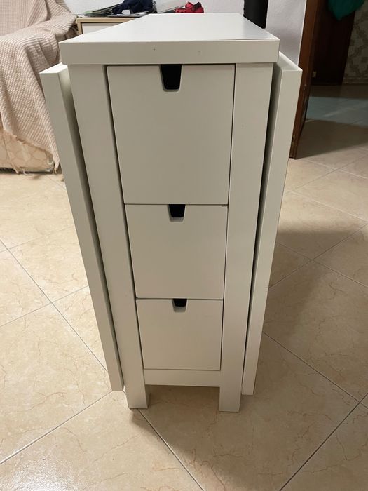 Mesa ikeia dobrável