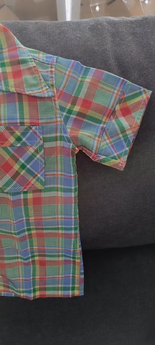 Camisa xadrez de rapaz