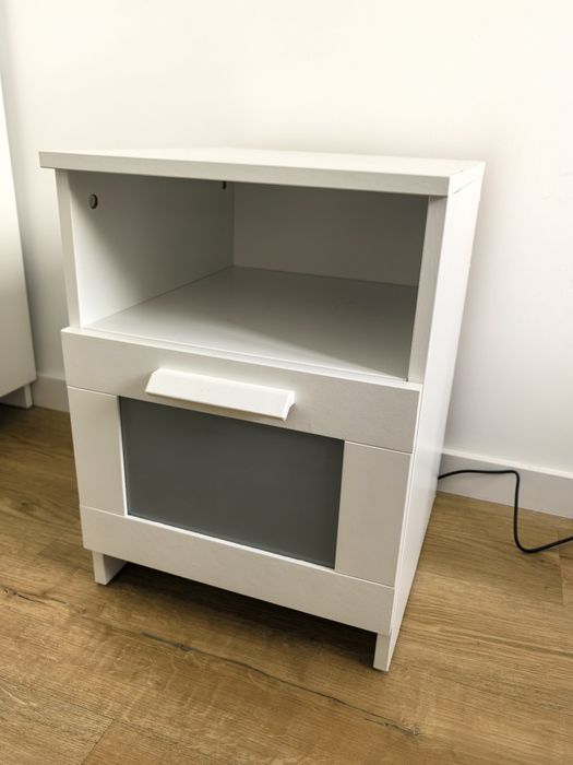 Mesa de cabeceira ikea