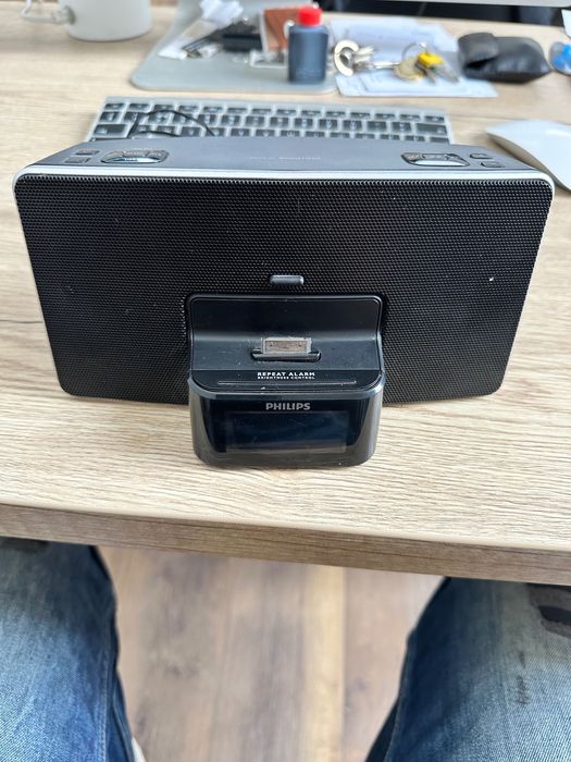 Radio FM / Stacja dokująca iPhone / iPad