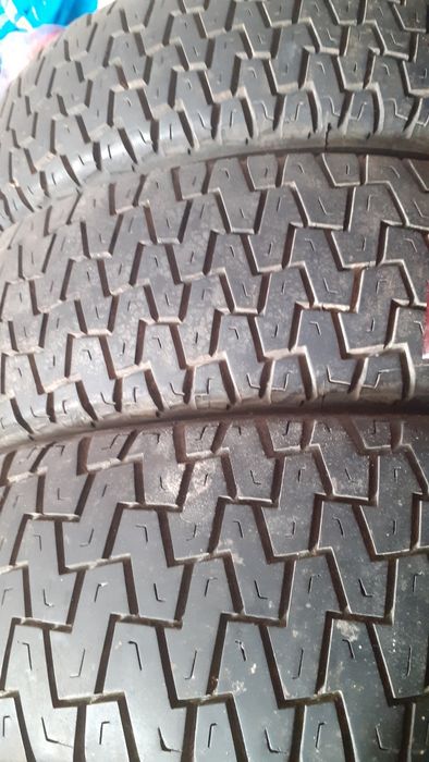 Citroen Visa 5 Jantes 185€ /3 Pneus 60€/5 Frisos 50€