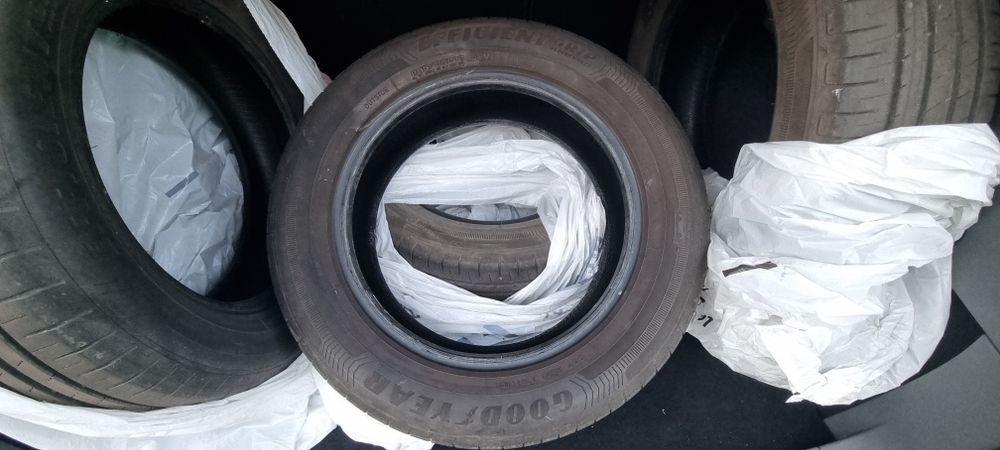GOOD YEAR 205/60R16