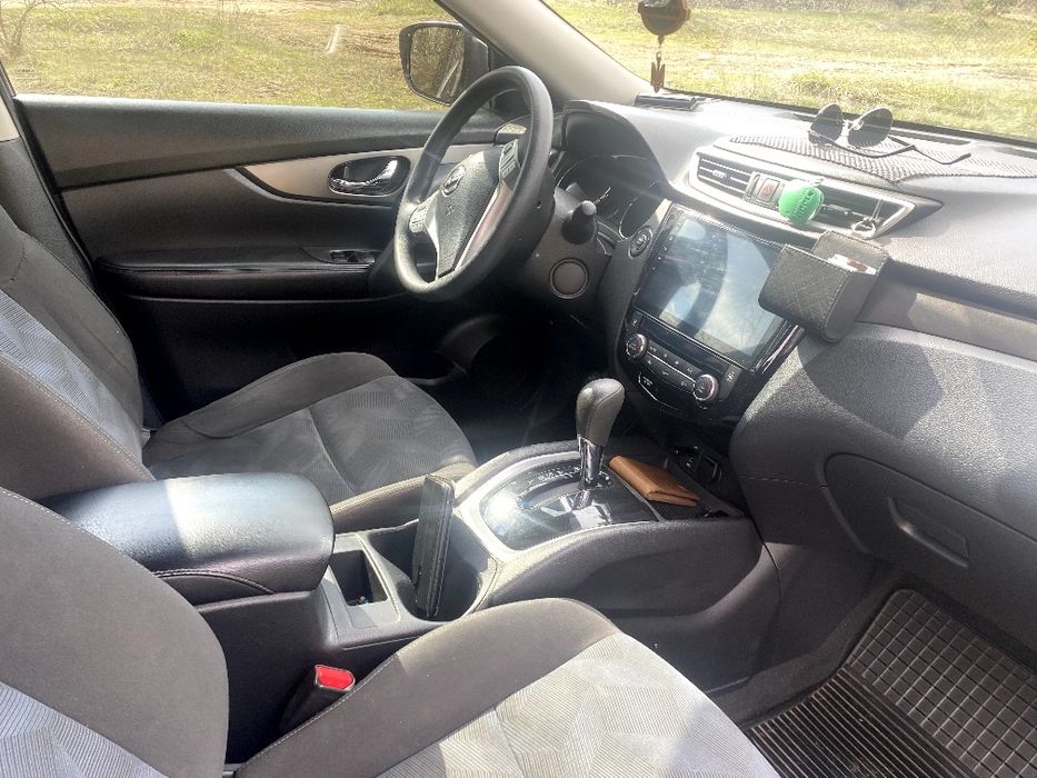 Продам Ніссан рог 2015 року