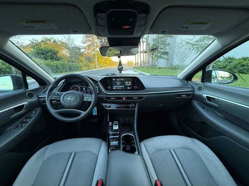 2021 Hyundai Sonata SE
