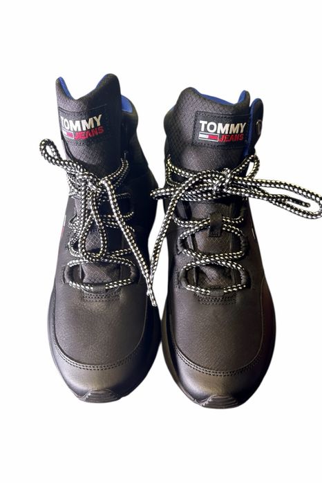 Buty tommy hilfiger nowe nie używane cieple wygodne
