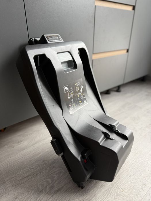 База izofix Avionaut ( Anex)