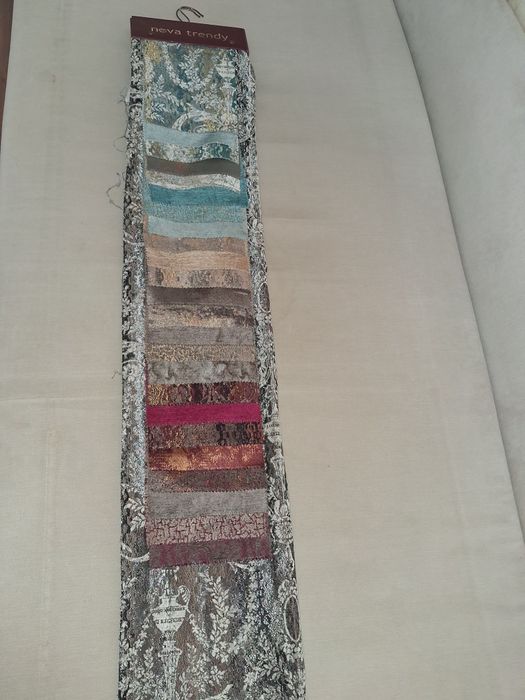 Для поделок. Образцы мебельной ткани