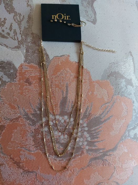 Підвіска з сережками комплект NOIR