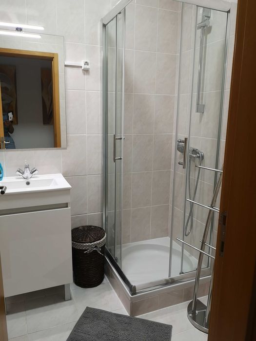 Quarto a 1 minuto a pé do ISCAP e a 10 minutos Hosp. S. João