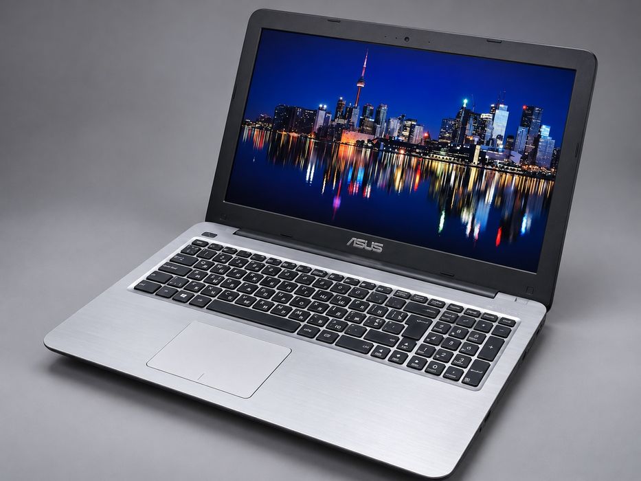 Игровой ноутбук Asus r541x  (Core i5/ 8Gb /SSD / VIDEO 2 GB)