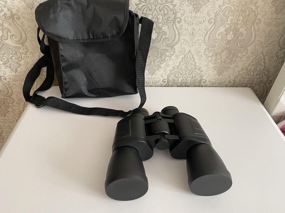 Новий бінокль Travel