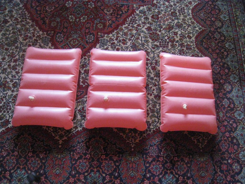 Подушки надувные  из Германии