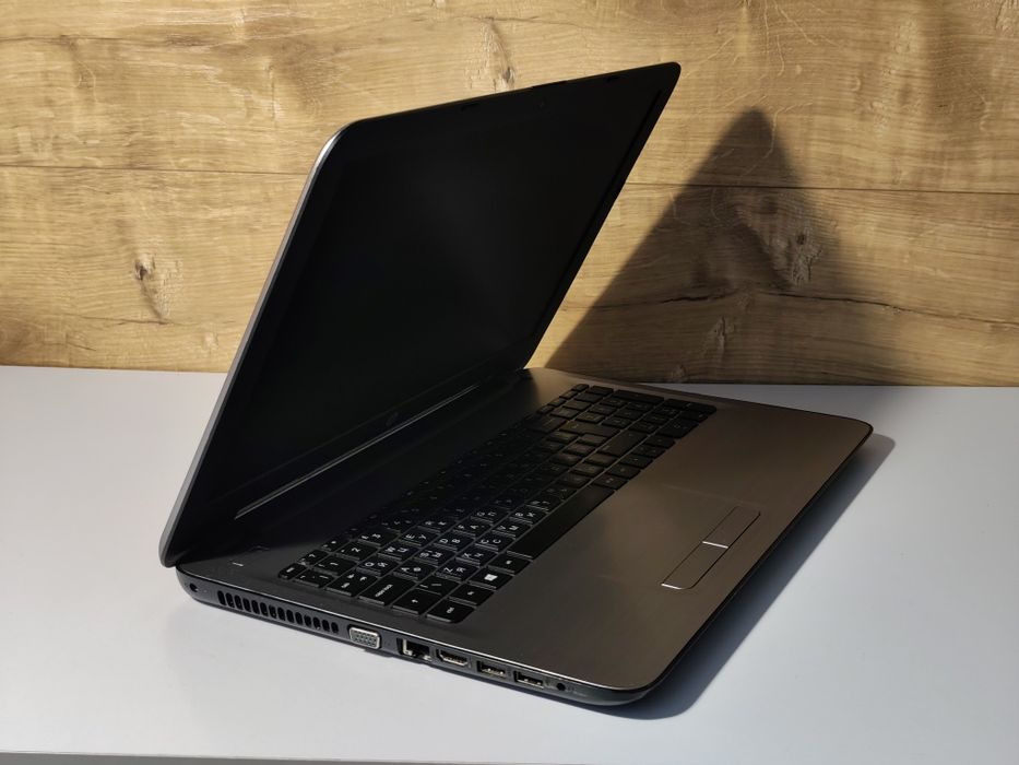 Надійний ноутбук HP 15.6" FHD/Core i5/8 ОЗП/256 SSD