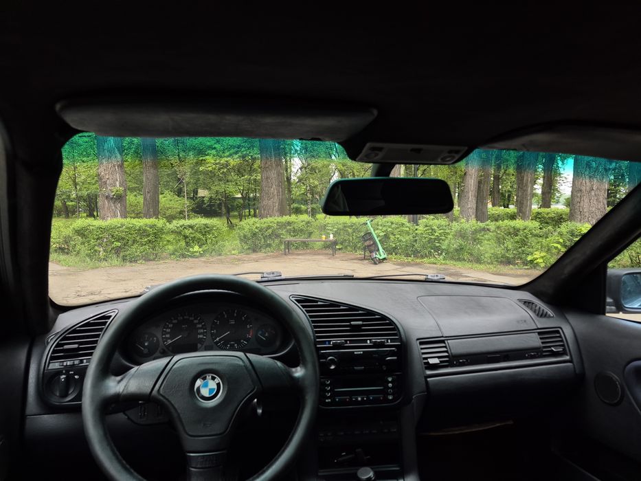 Продаю BMW E36 3500$