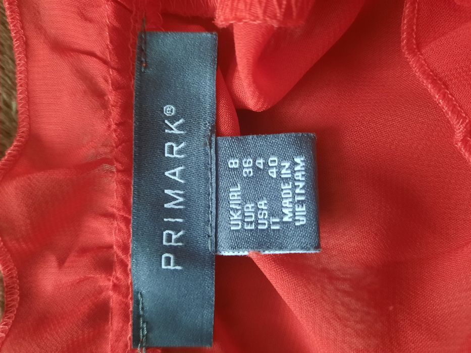 Красива легка сукня