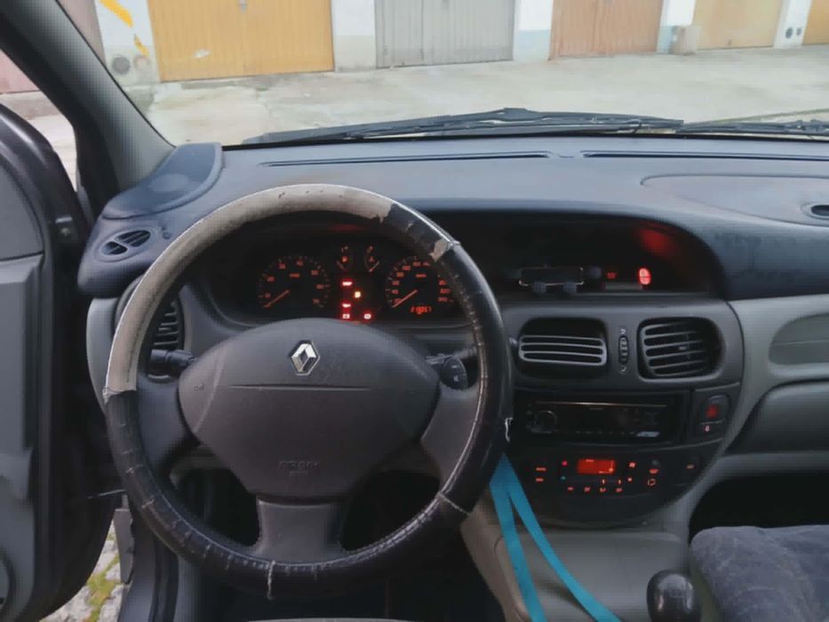 Renault scenic 1.4 16v