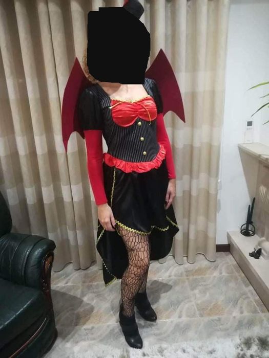 Fato e Disfarce Vampira