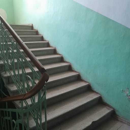 3 К сталінка від власника, тихе місце ,є газ.