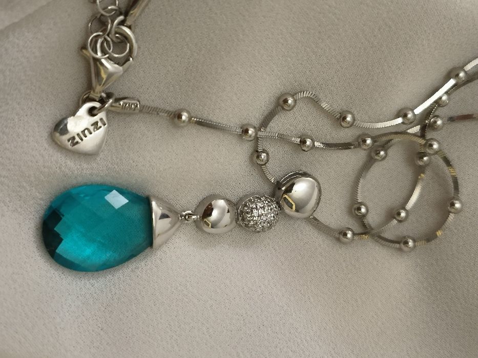 Colar em prata com pedra azul