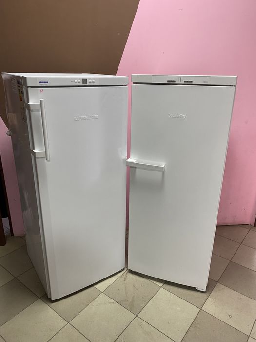 Морозильная камера LIEBHERR NoFrost GN2323