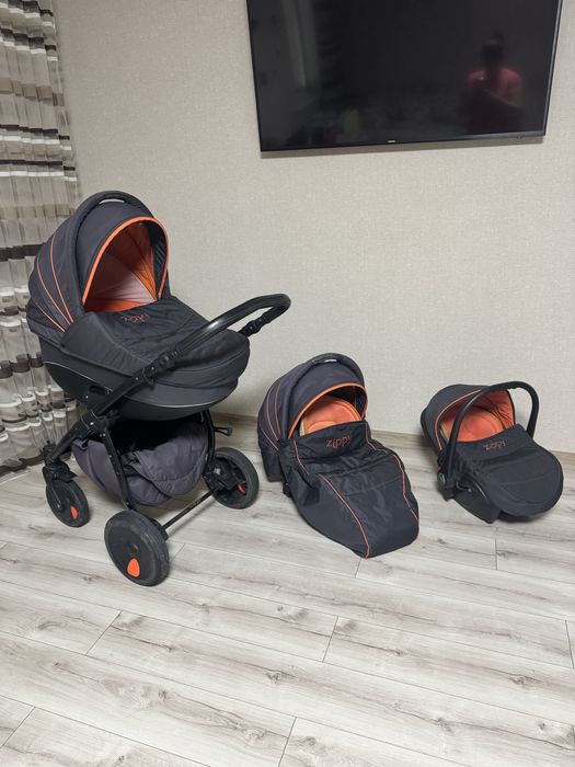 Коляска tutis Zippy 3в1
