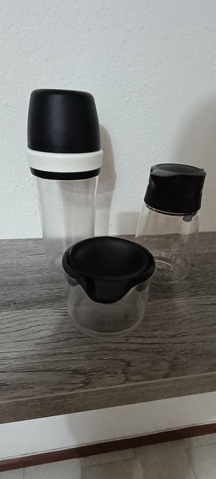 Conjunto de pequeno almoço tupperware