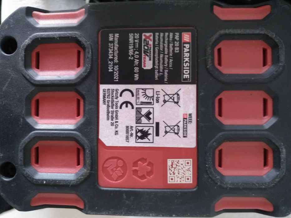 Suszarka opalarka 20v 2 baterie ładowarka