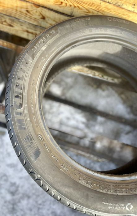 б/у шини 235/55 r19 Michelin 21p.