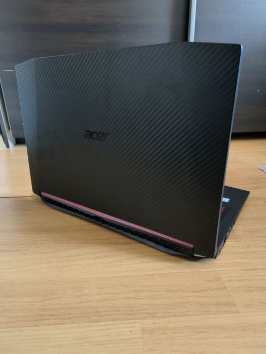 Laptop Acer Nitro 5 AN515-52