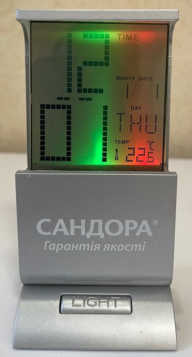 Продаю будильник