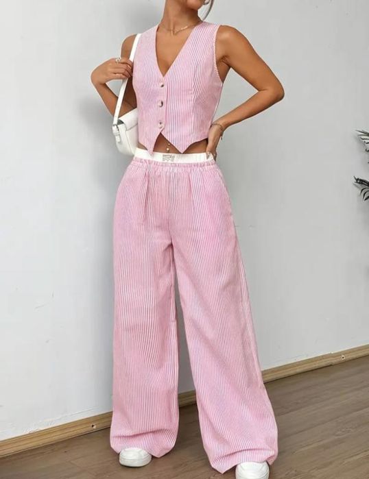 Шикарний літній костюм