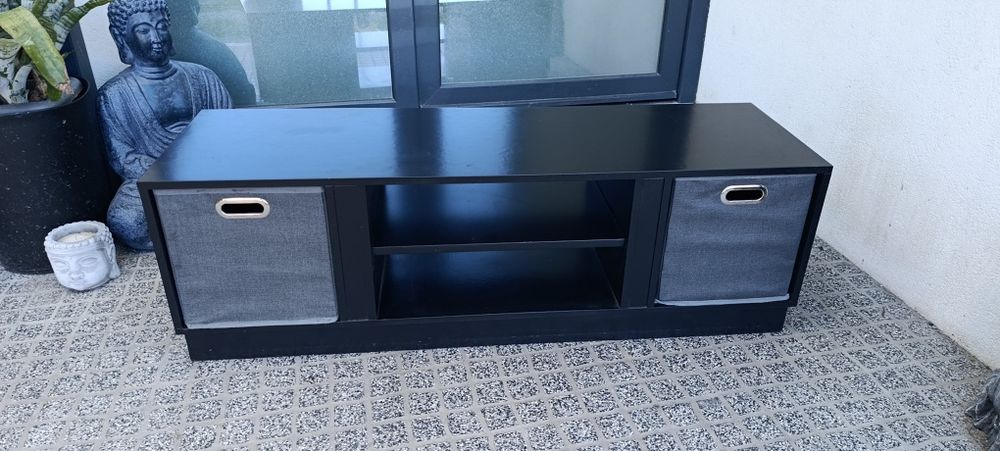 Móvel para televisão